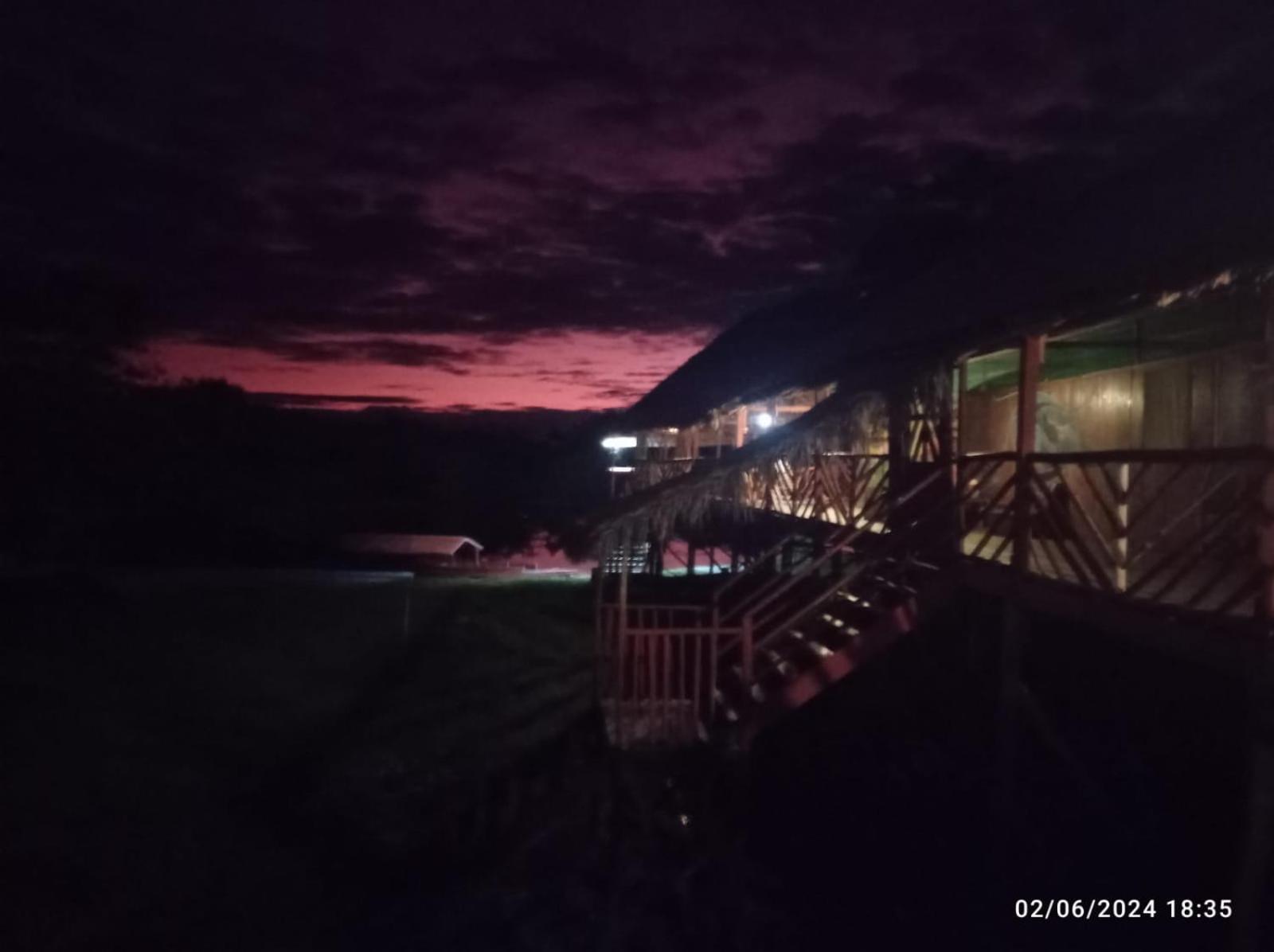 Casa Kukama Lodge 伊基托斯 外观 照片