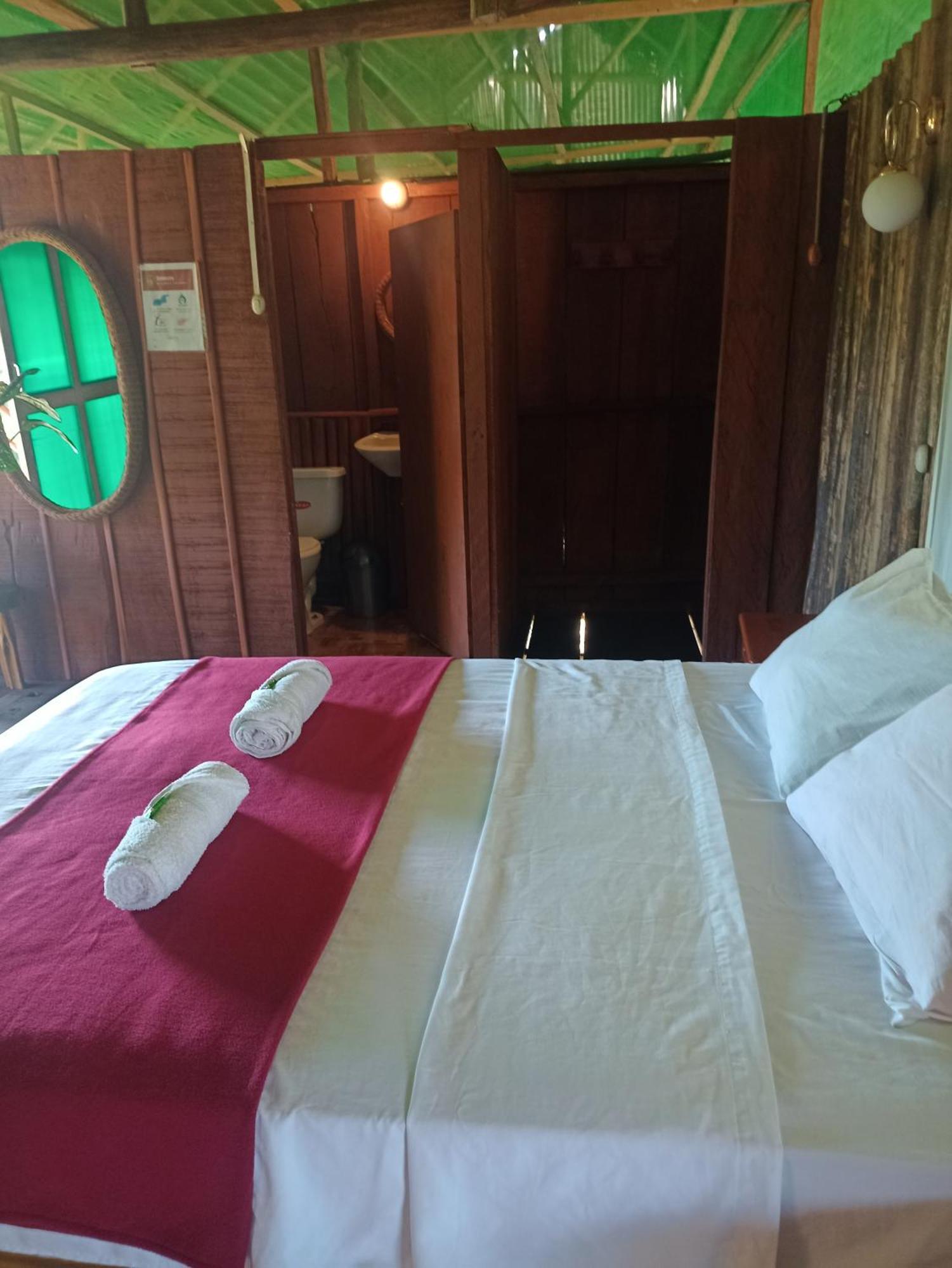 Casa Kukama Lodge 伊基托斯 外观 照片