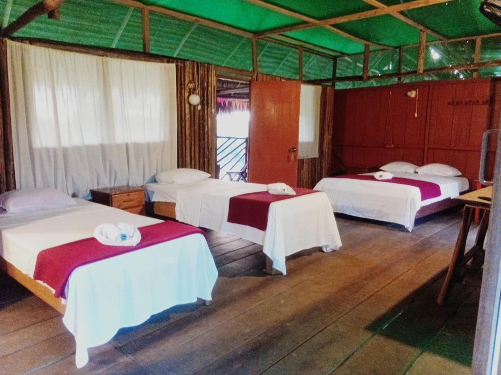 Casa Kukama Lodge 伊基托斯 外观 照片